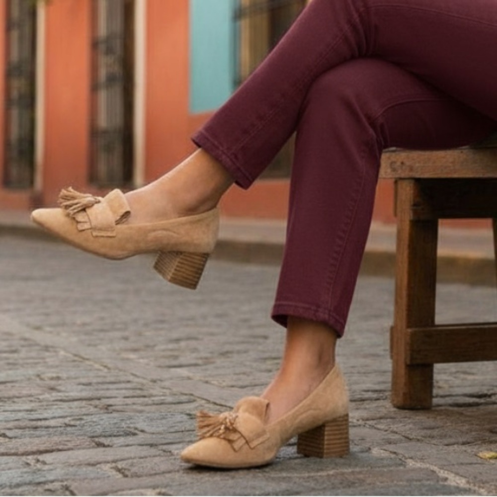 Enzo Angiolini Brona light brown tasseled loafer 6